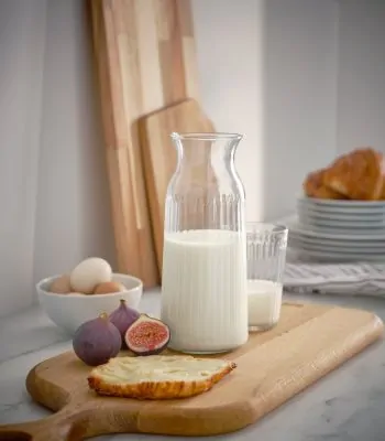 بطری شیشه ای ایکیا مدل VARDAGEN